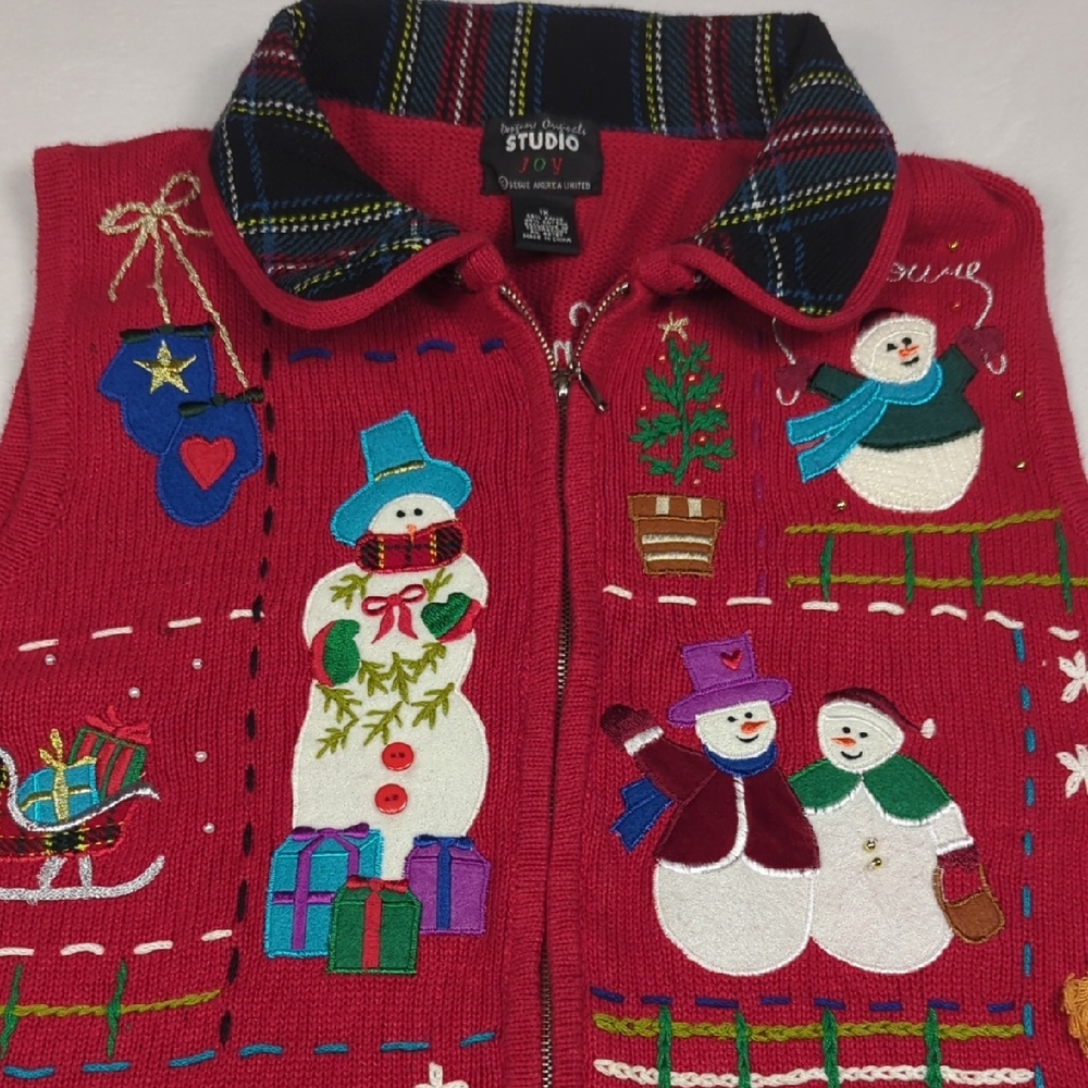 Studio Joy Snowy Christmas Full Zip Sweater Vest Women's‎ Size 1X